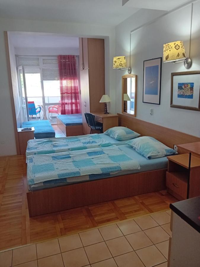 Vila Centar Trebinje Buitenkant foto