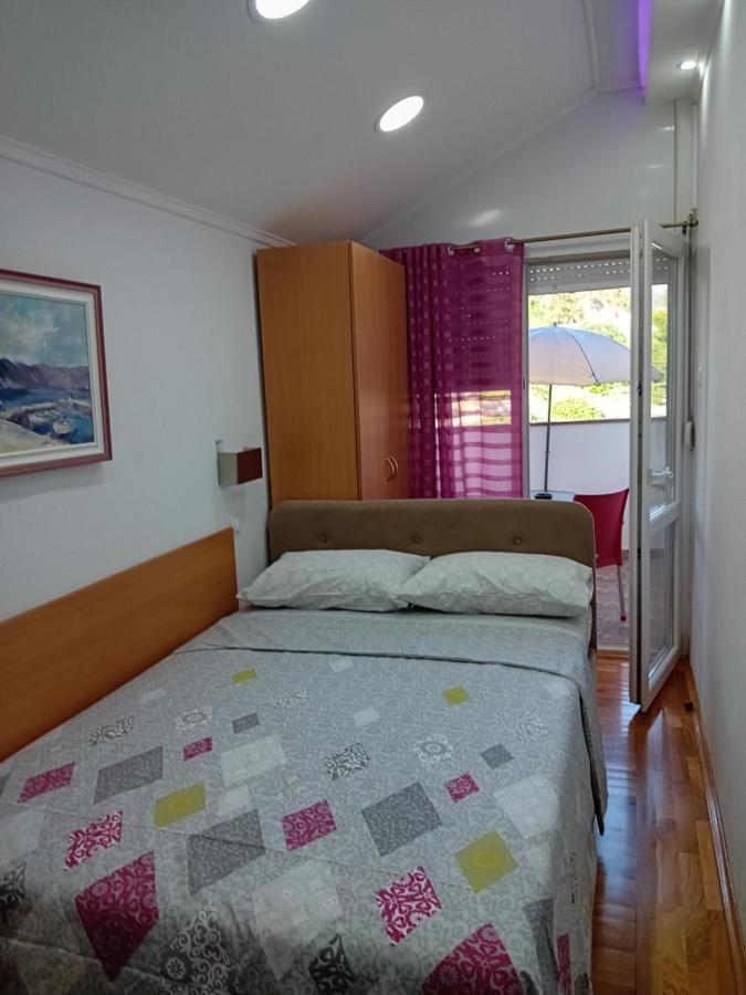 Vila Centar Trebinje Buitenkant foto